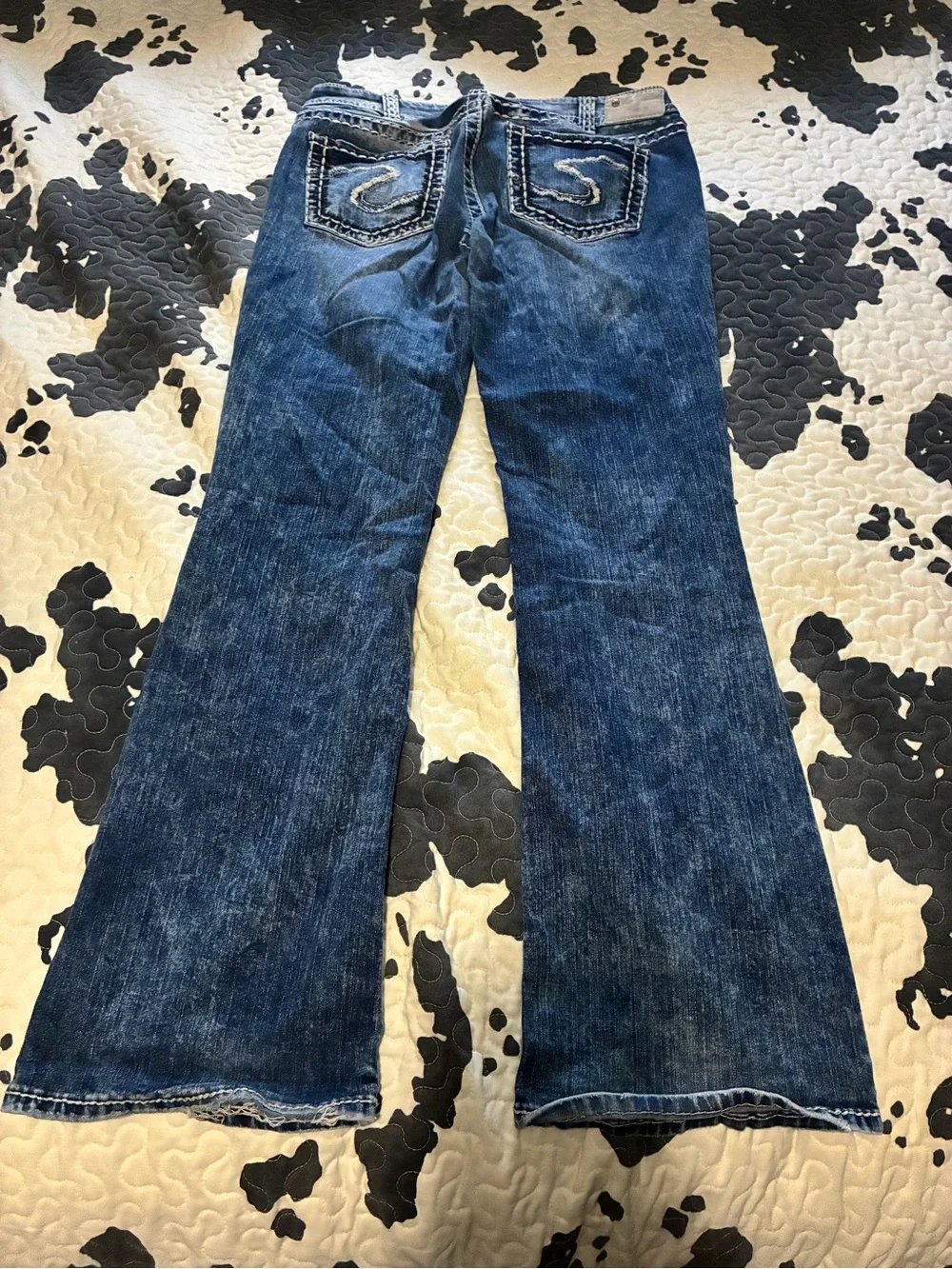 Silver Jeans Women's Dark Blue Flare Jeans